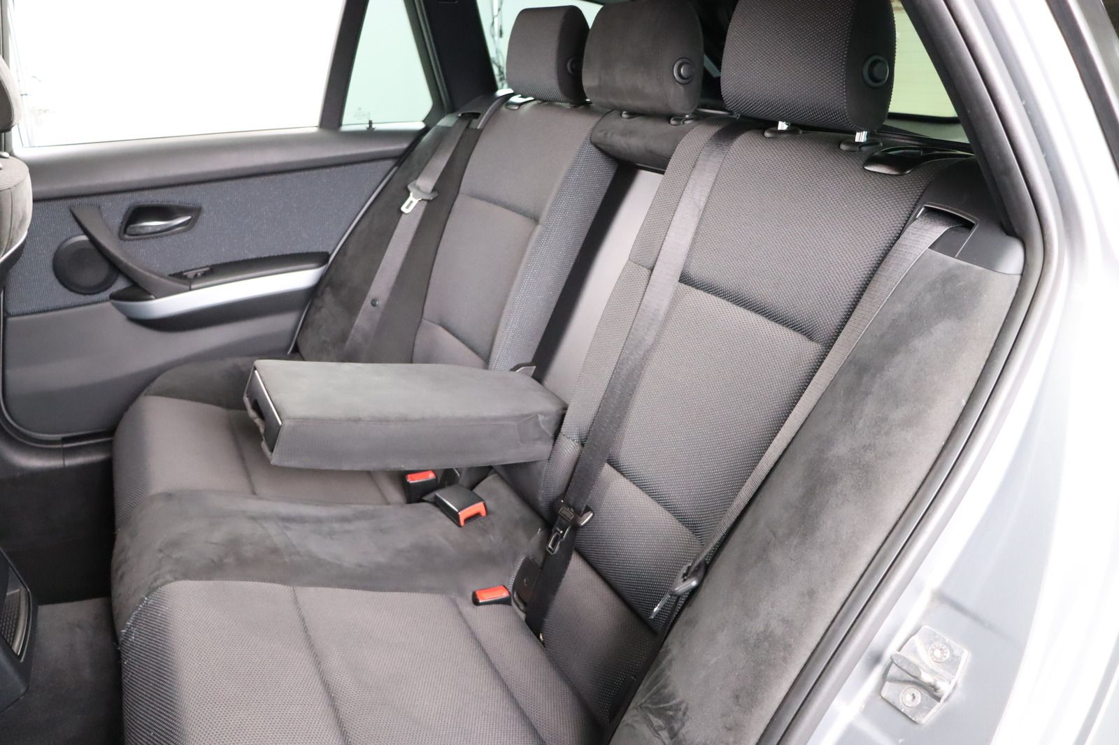 Fahrzeugabbildung BMW 320 d xDrive M-Paket * Xenon * Navi * Alcantara