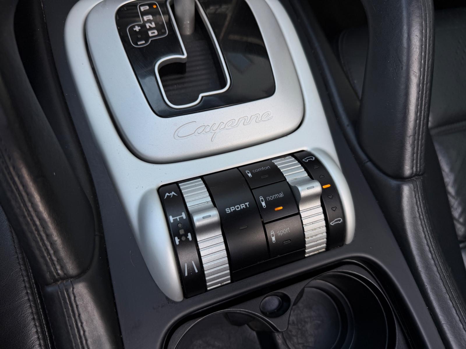 Porsche Cayenne S 4.8 V8 | 385 ch | BVA | Toit panoramique | GPS | Son Bose | Xénon | Sièges chauffants