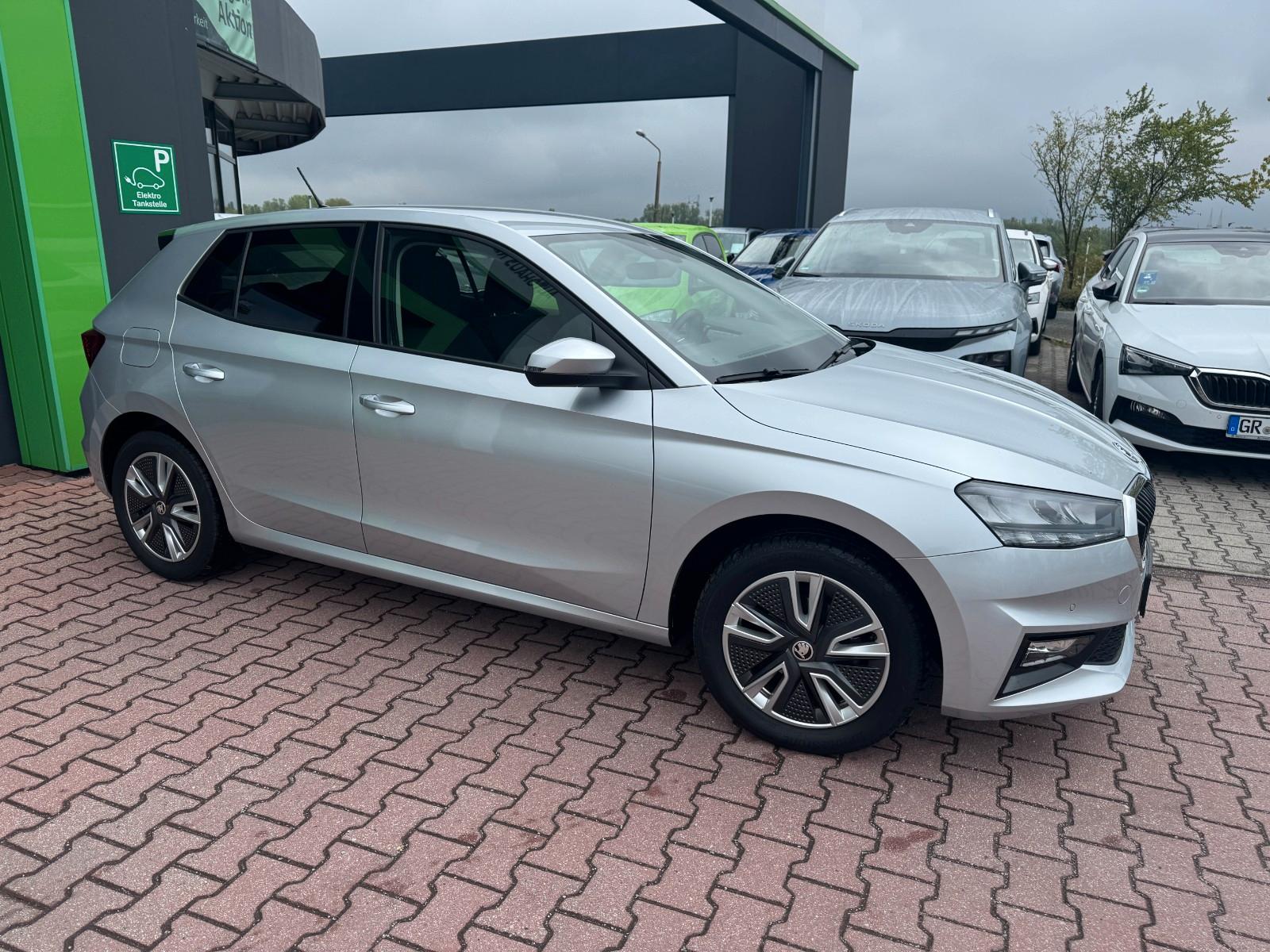 Skoda FABIA Ambition 10. TSI 70 KW 95 PS
