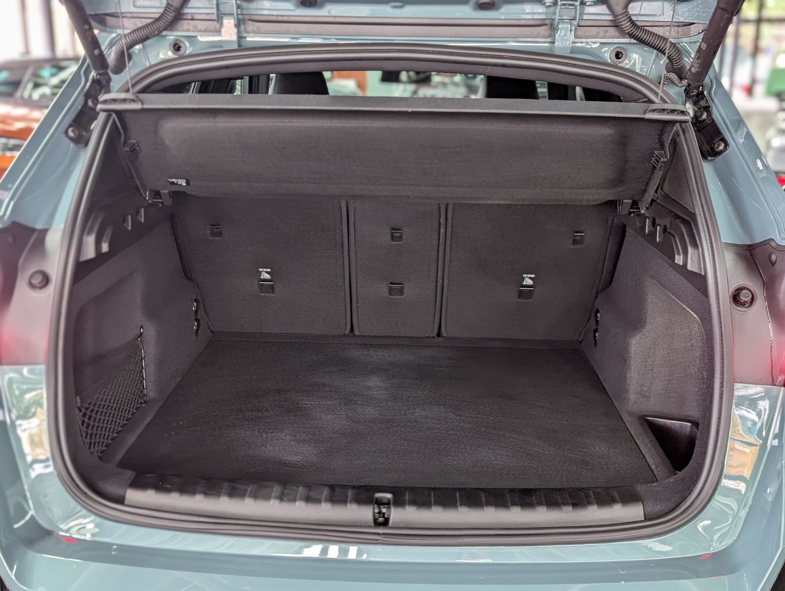 Fahrzeugabbildung BMW X1 18 d sDrive M Sport SHADOW AHK PANO KAM LEDER