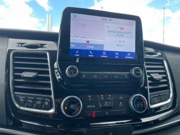 Fahrzeugabbildung Ford Tourneo Custom Tit. X 320 L1 AHK, Navi, Bi-Xenon