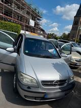 Opel zafira - Opel Zafira aus 2023