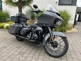 Harley-Davidson CVO Road Glide Gunship Gray mit viel Zubehör - HARLEY-DAVIDSON CVO ROAD GLIDE