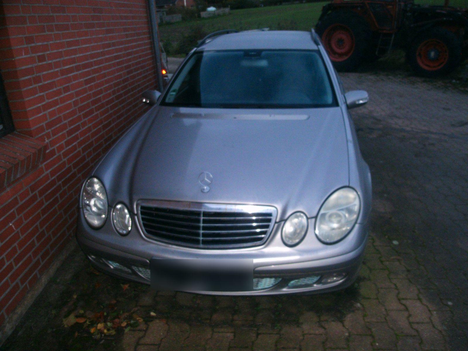 Mercedes-Benz E 220