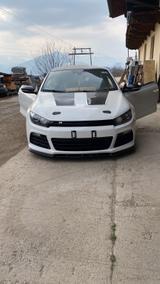 Volkswagen Scirocco R - Volkswagen Scirocco aus 2010: R