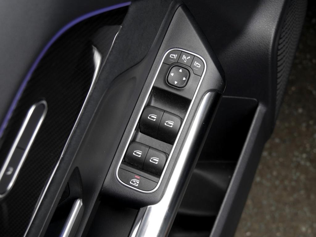 Mercedes-Benz GLA AMG-Sport/LED/Navi/Wide/Shz/PTS/Ambiente, миниатюра 13
