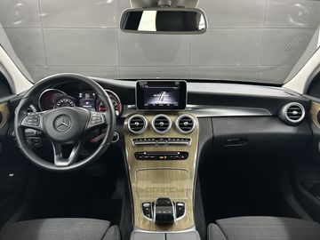 Mercedes C 200 - 9