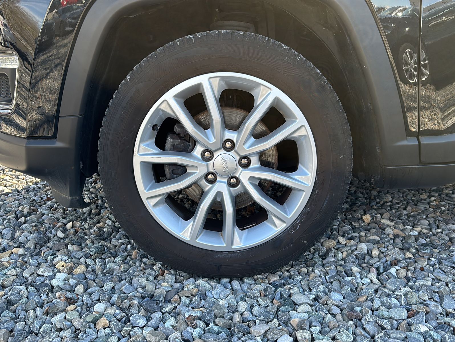 Fahrzeugabbildung Jeep Compass Limited FWD