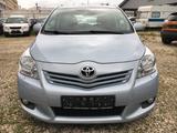 Toyota Verso Executive Automatic pano navi PDC 63000 km - Toyota Verso Benzin 7-Sitzer