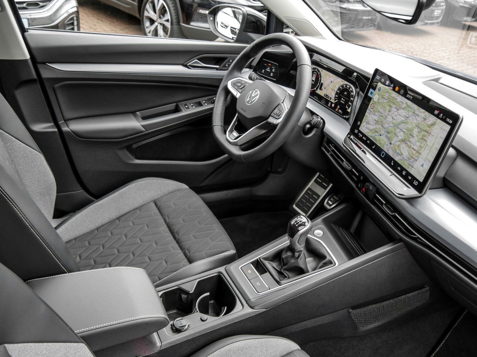 Volkswagen Golf - Bild 3