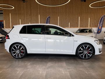 MYAUTOCENTER – Gebraucht- und Jahreswagen mit Werkstattservice in Pfaffenhofen Volkswagen Golf VII Lim. GTD BMT *Kamera*Klima*PDC*