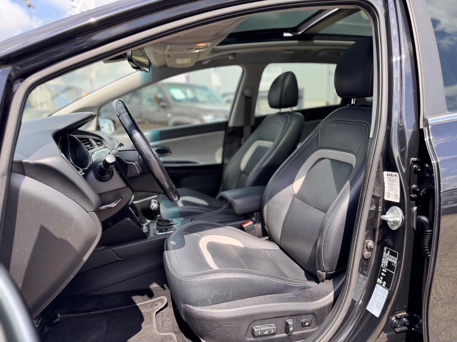 Kia Ceed Sportswagon Platinum Edition Aut.