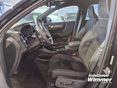 Foto Nummer 8: VOLVO XC 40