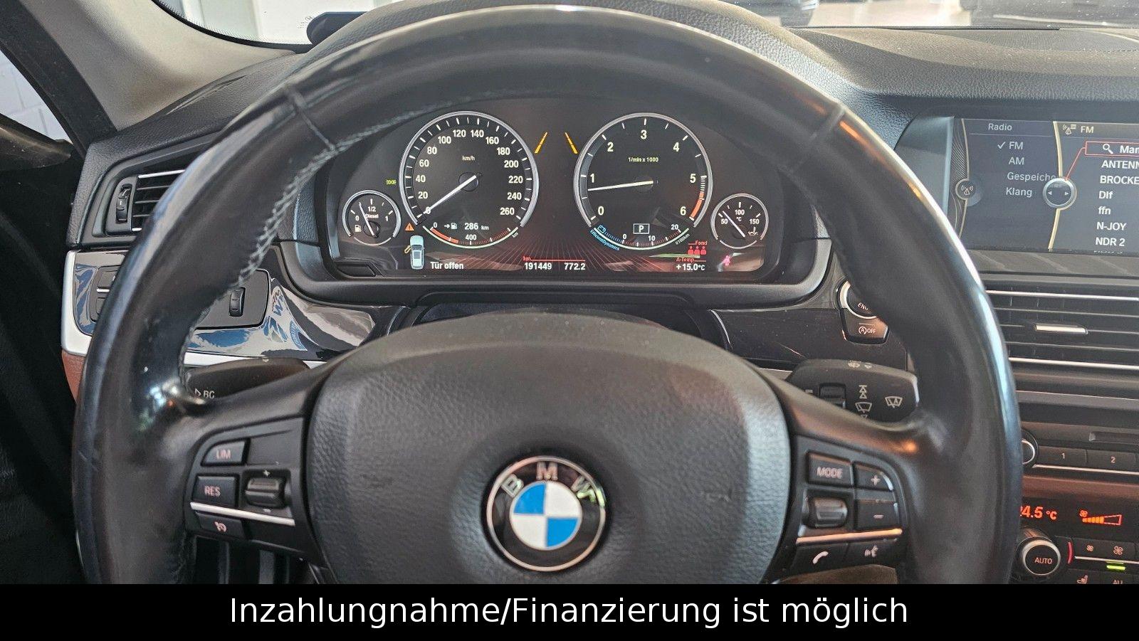 BMW 530d Touring  xDrive+LHZ+R-Cam+Head Up+Leder+SHZ