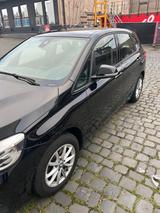 BMW 218i Active Tourer |  Advantage | 08.2018 - BMW 218 Active Tourer in Frankfurt (Main)