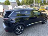 Peugeot 5008 Allure Pack BlueHDi 130 EAT8 7-Sitzer Navi  - Peugeot 5008 mit Diesel-Antrieb