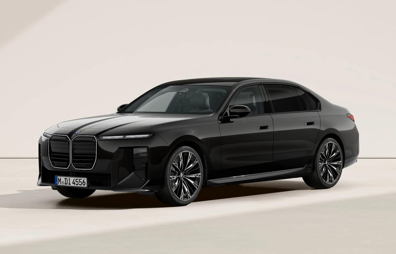 BMW 740 TV/B&W/RearComfort/FACELIFT/ORDER Q4