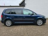 Volkswagen Touran 1.4 TSI DSG Highline TÜV 04/28 - Volkswagen Touran mit Benzin-Antrieb: Kleinbus, 2.0