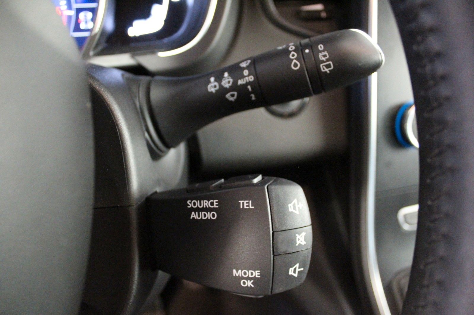 Fahrzeugabbildung Renault Scenic TCe 140Limited Edition*Sitzhzg*AHK*