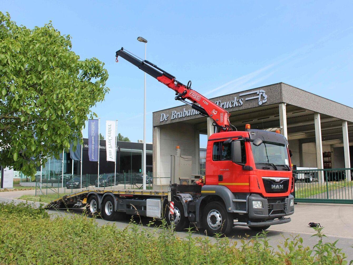 MAN TGS 35.360 8x2 - 2016 - EURO 6 - 307.200 km 