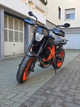 KTM 690 Duke R - KTM DUKE 690 R