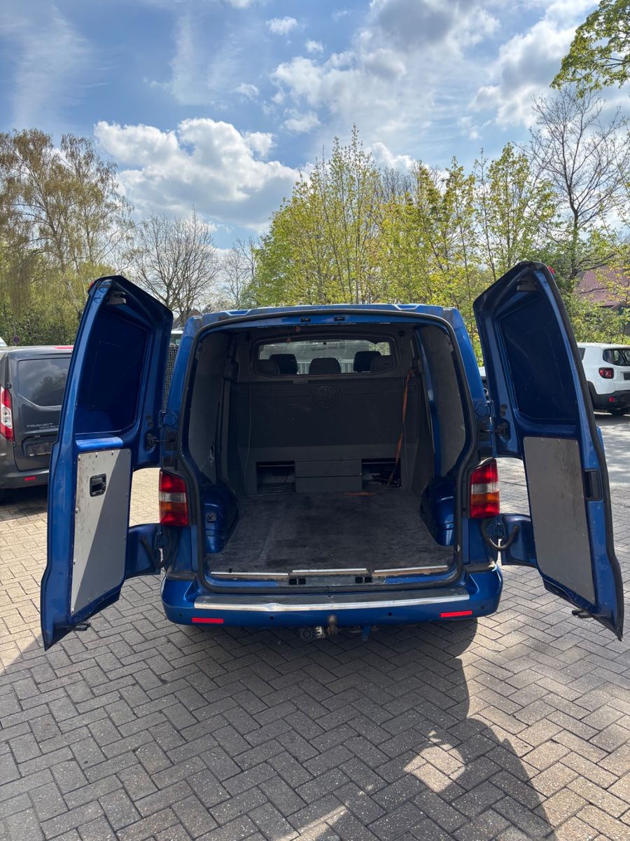 Photo 11 of VW T5 Transporter