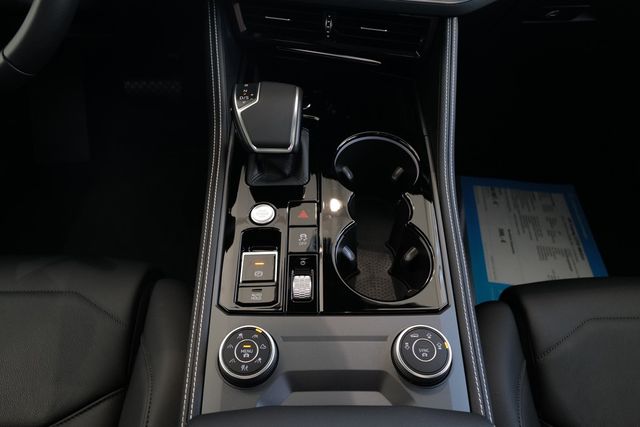 Volkswagen Touareg 3.0TDI 4Motion Leder AHK Pano StdHz 90L 