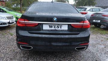 BMW 750 - 5