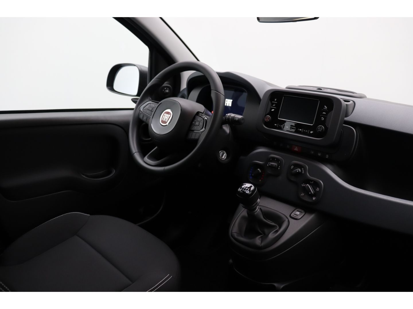 Fahrzeugabbildung Fiat Panda PANDINA ICON 1.0 HYBRID 48 KW (65 PS)