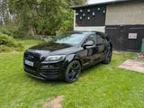 Audi Q7 3.0 TDI, 7 Sitzer, V12 Optik - Audi Q7: V12