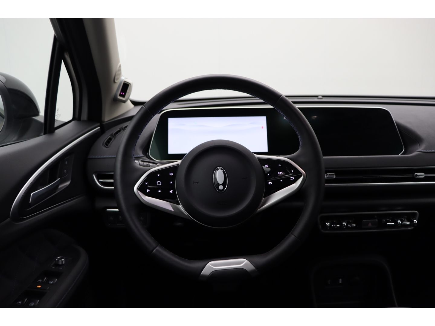Fahrzeugabbildung GWM ORA 03 400 PRO WPF Navi Leder LED ACC Kamera