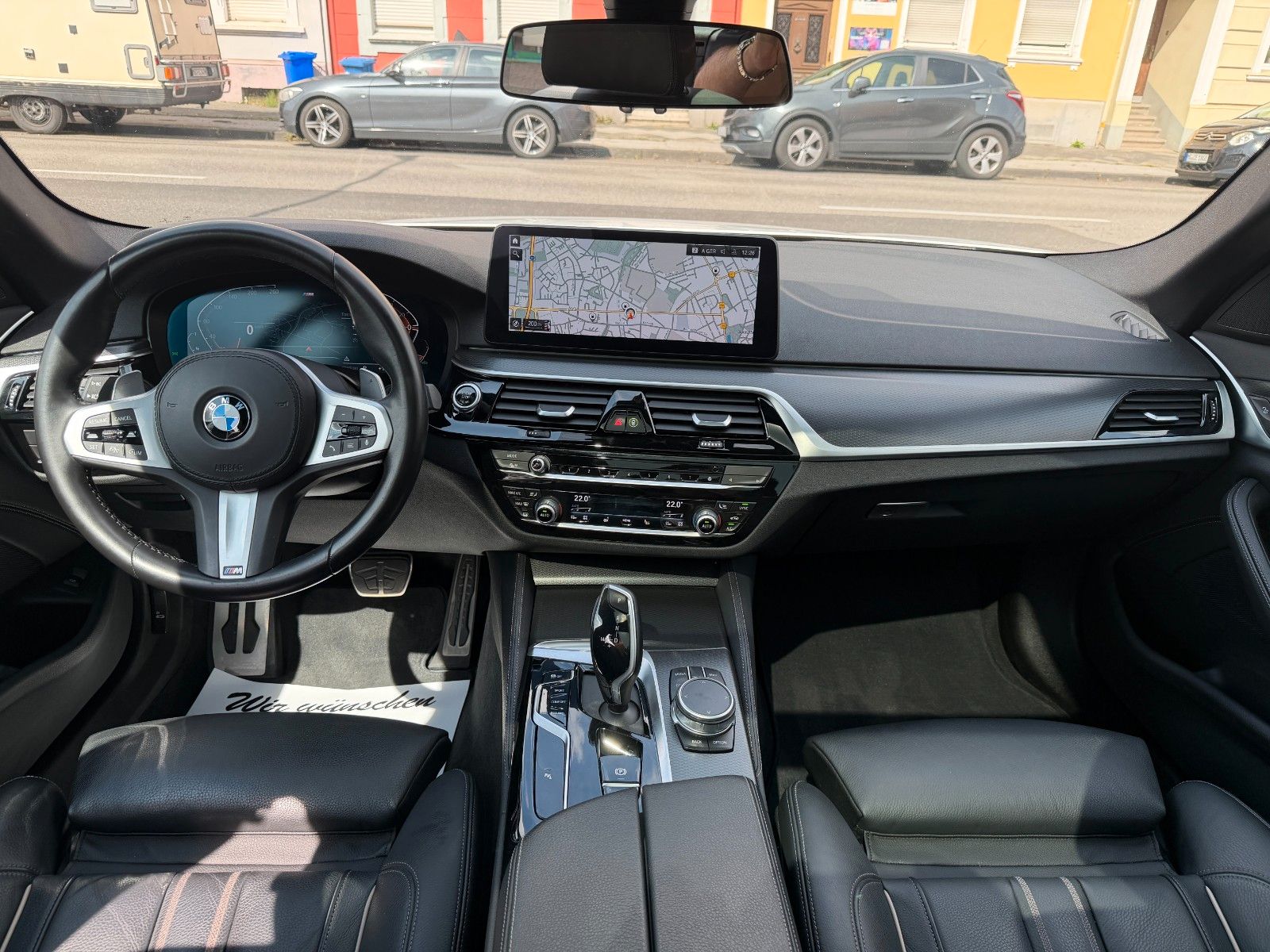 Fahrzeugabbildung BMW 540d Touring xDrive M Sport AHK PANO HUD LEDER