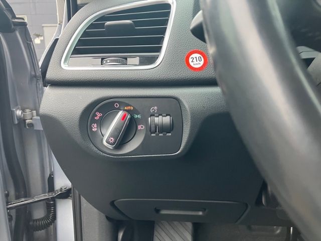 Q3 2.0 TFSI design quattro KLIMA XENON NAVI ALU