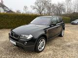 BMW X3 2.0d*Automatik*Panorama*Sitzheizung* - BMW X3 mit Diesel-Antrieb: 2.0