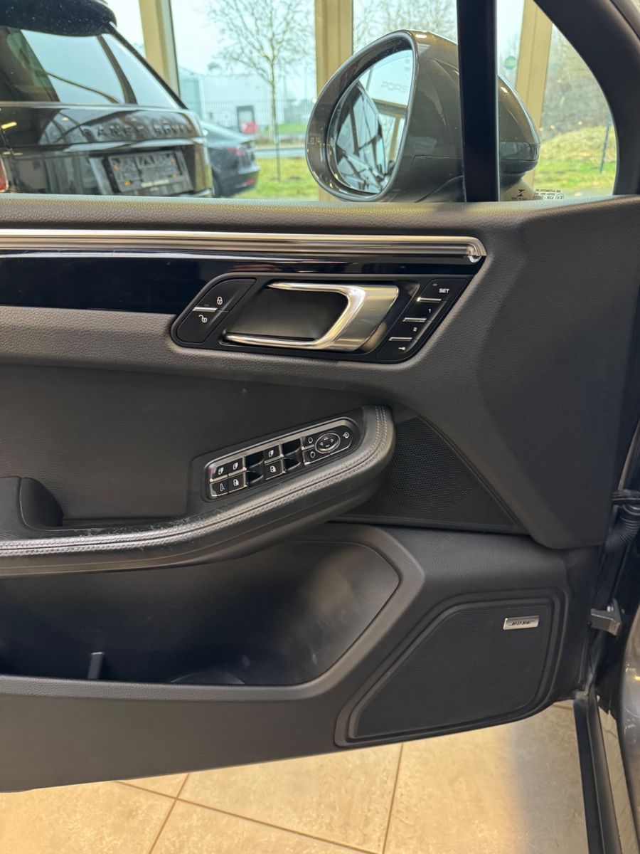 Fahrzeugabbildung Porsche Macan S Diesel/e.Sitze/AHK/TOP!