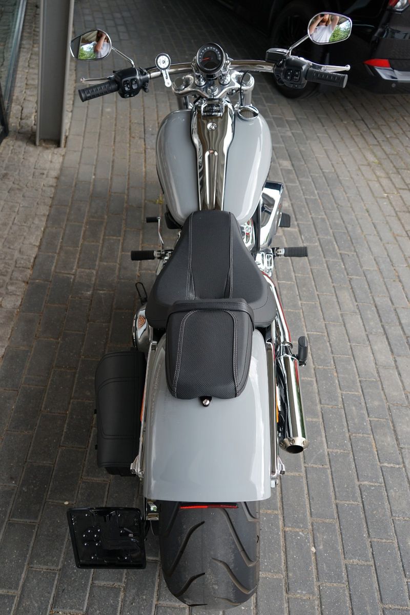 Fahrzeugabbildung Harley-Davidson Breakout 117 MY25 - FXBR - Thunderbike - Jekill