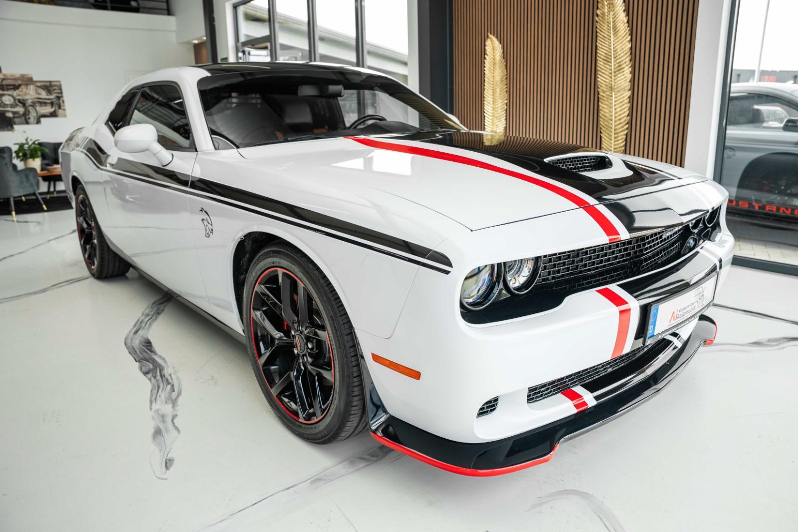 Dodge Challenger 5,7 R/T HEMI NAV ALPINE KAMERA LED, миниатюра 3