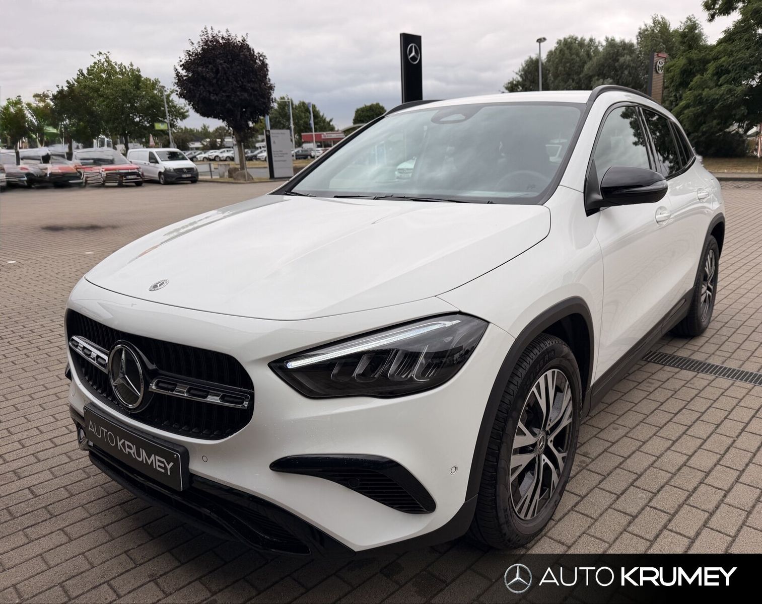 Mercedes-Benz GLA 180 Progressive+Navi+Klima+LED+NightAutom. imagem 3