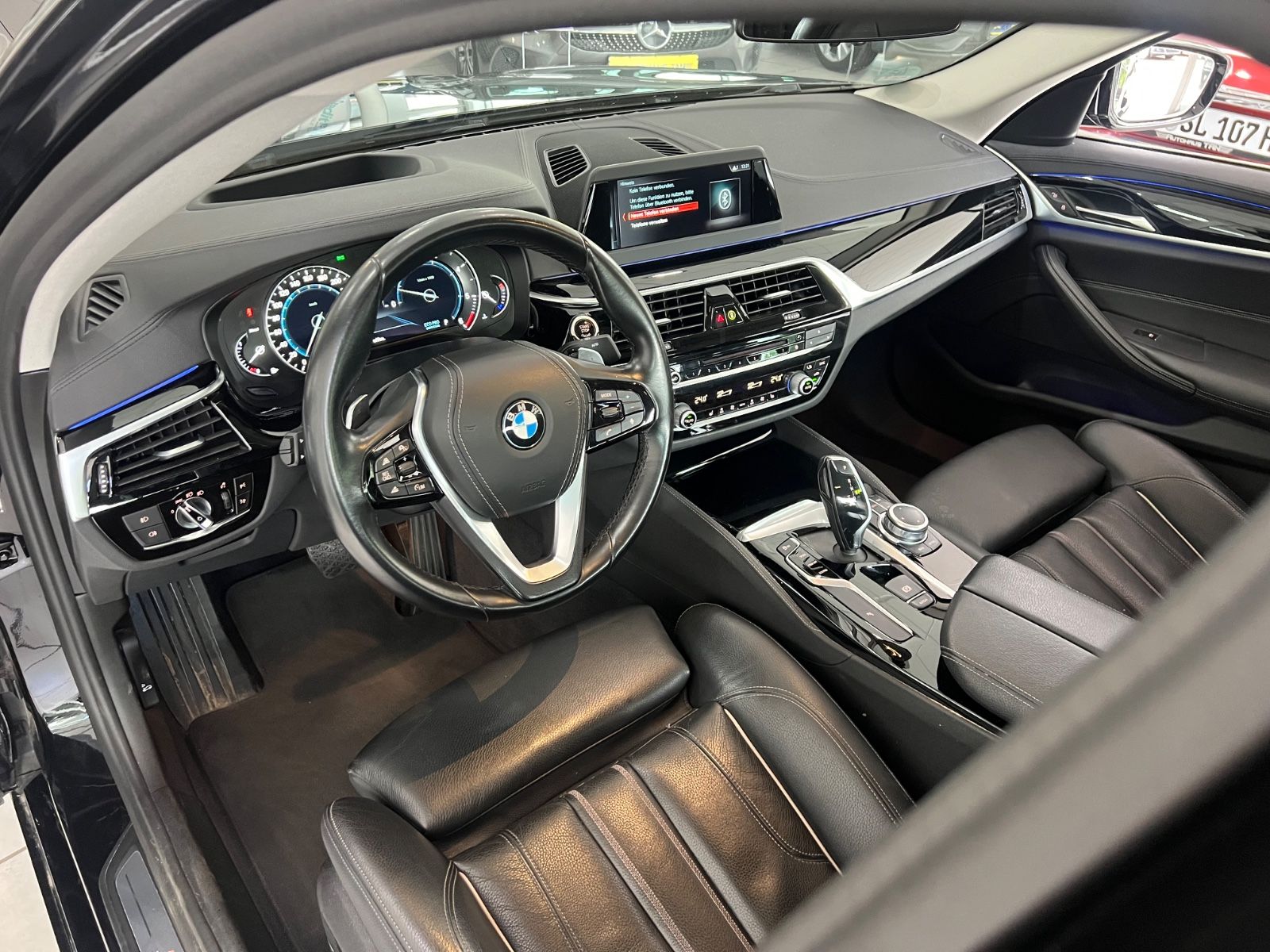 Fahrzeugabbildung BMW 520 d Lim. Luxury Line