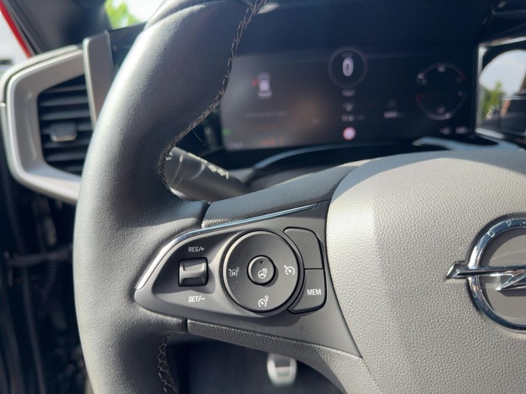 Fahrzeugabbildung Opel Mokka GS Line, NAVI, WINTERPAKET