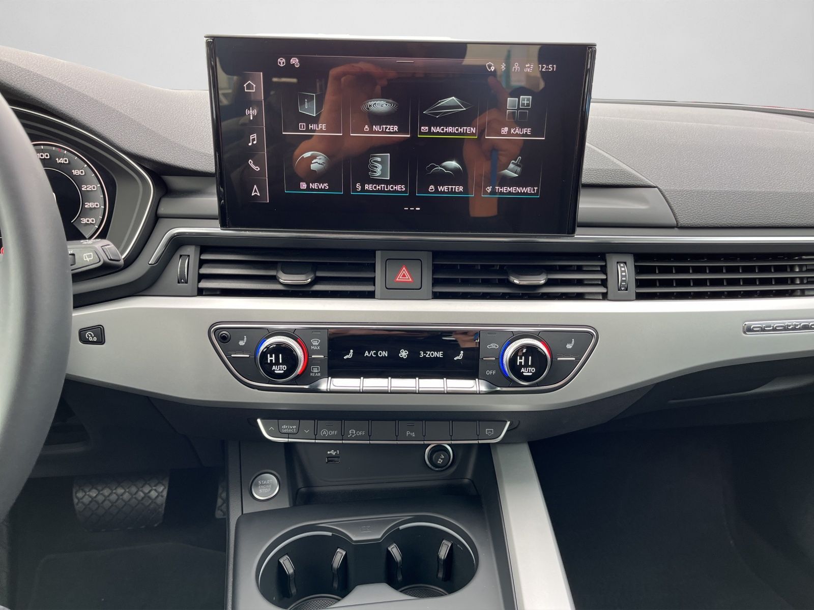 Audi A4 - Bild 12