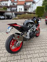 Aprilia Tuono V4 1100 Factory - APRILIA TUONO V4 1100 FACTORY