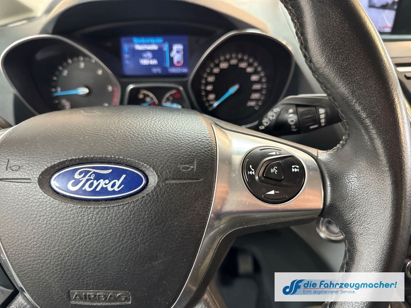 Fahrzeugabbildung Ford C-Max Grand Titanium Navi Klimaautom *EXPORT