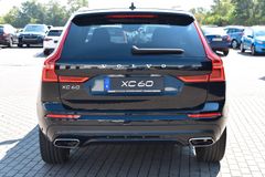 Fahrzeugabbildung Volvo XC60 D5 AWD R-Design*LUFT*B&W*ACC*AHK*HEICO