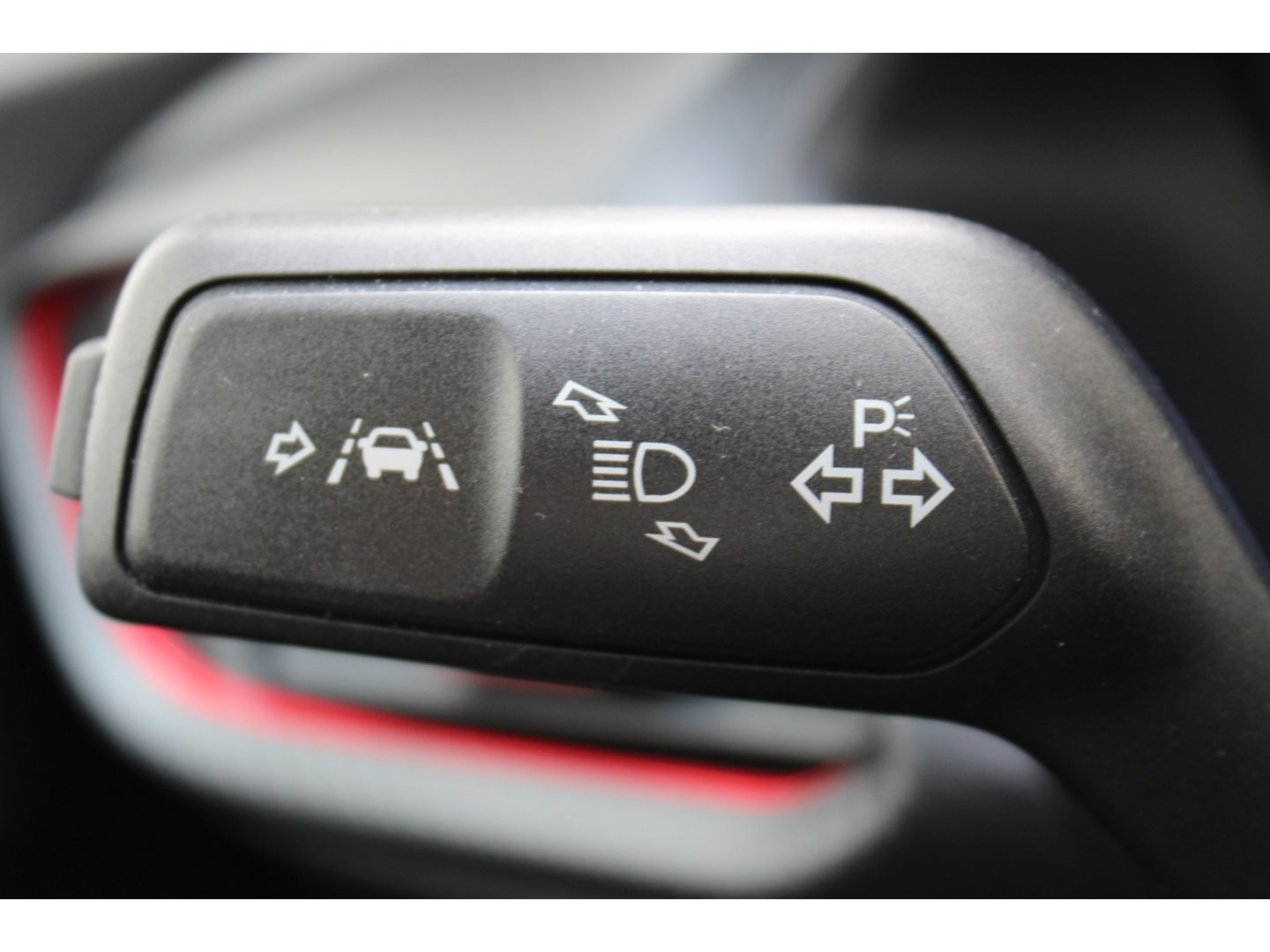 Fahrzeugabbildung Ford Puma ST-Line X LED Navi RFK GJR TWA GRA WiPa App