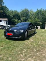 BMW E93 320i - BMW 320: E93