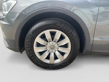 Volkswagen Tiguan - 5