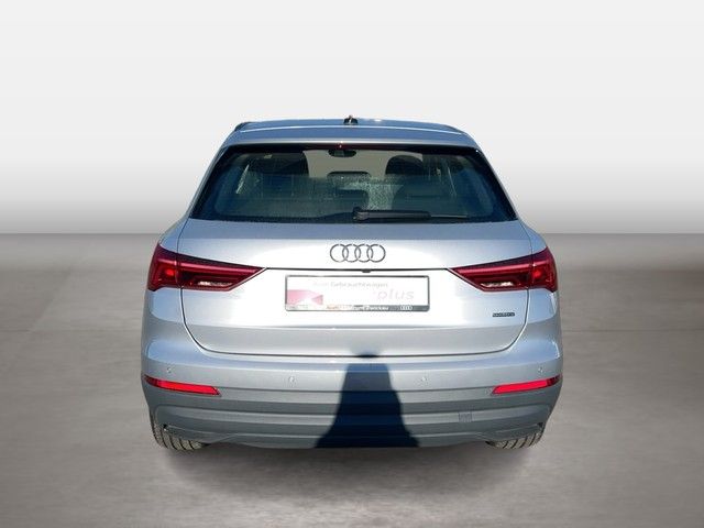 Audi Q3 40TFSI quattro Basis Matrix LED Scheinwerfer, foto 4