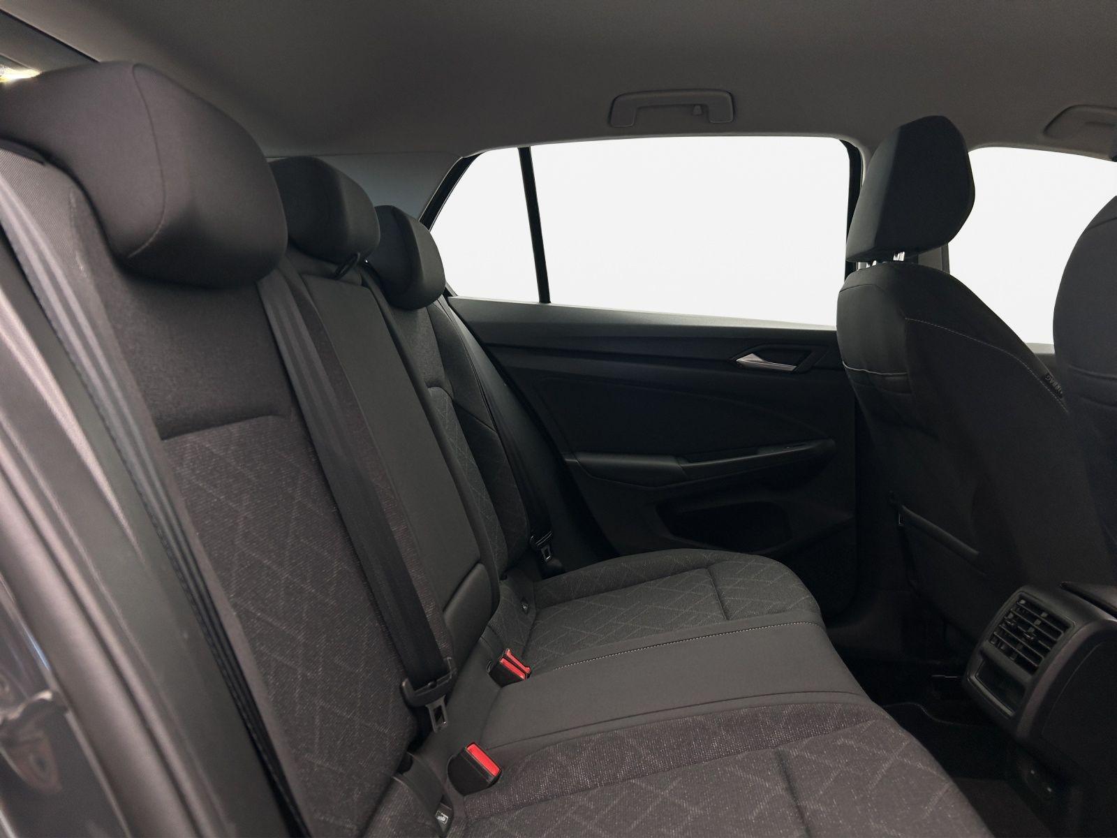 Volkswagen Golf Life 1.5 TSI*NAVI*SHZ*LED*ACC*APP*Assist*, миниатюра 15