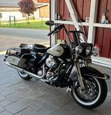 Harley-Davidson Road King Police FLHP - Angebote